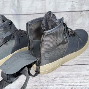 Nike SF Air Force 1 Mid Dark Grey size 12 M